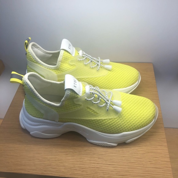 steve madden myles yellow